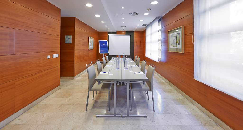 Nh Valencia Las Artes Εξωτερικό φωτογραφία